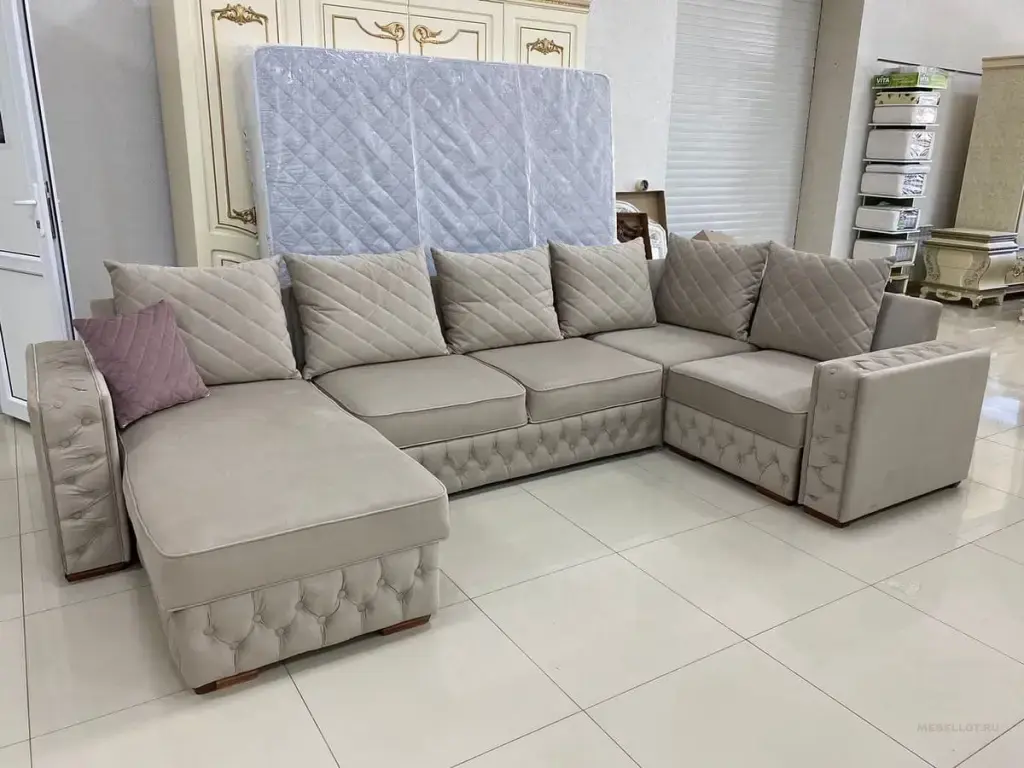 Угловой диван с оттоманкой